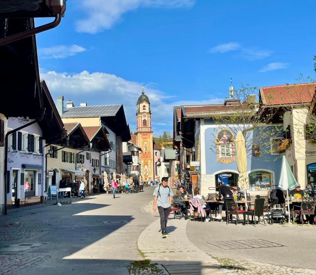 Ferienwohnung FeWo Lebensfreude Mittenwald Exterior foto