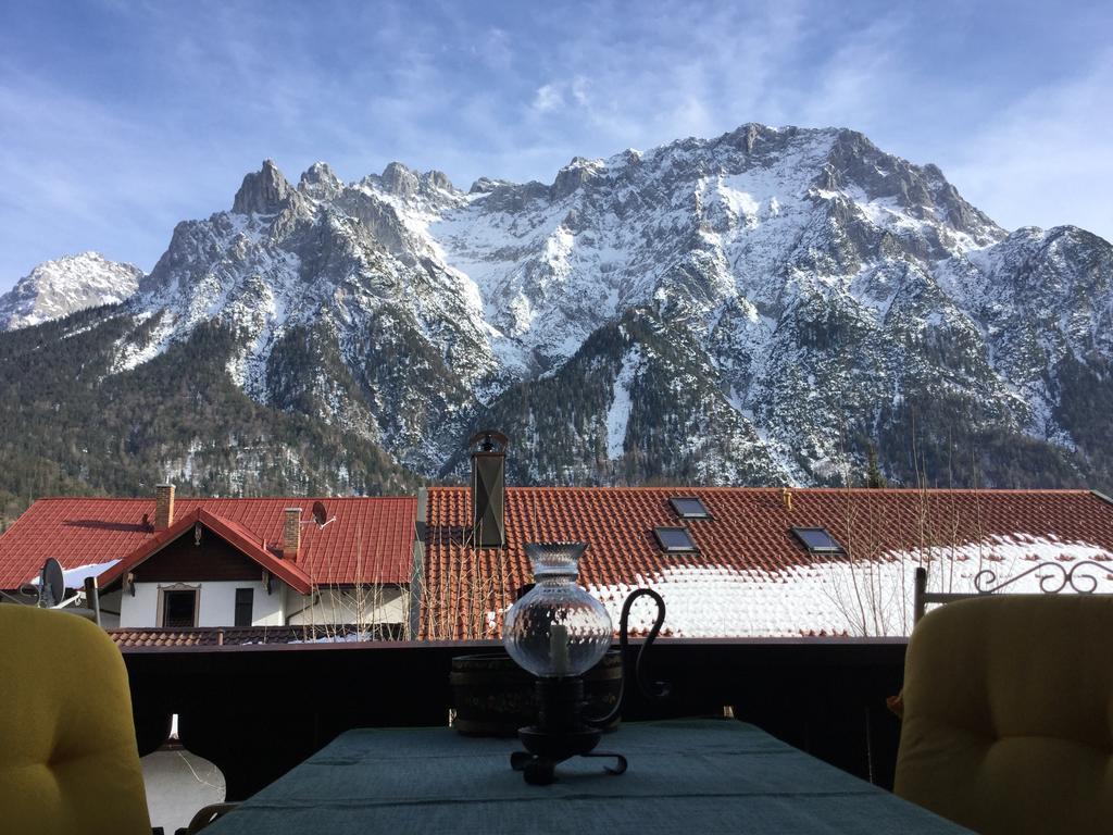 Ferienwohnung FeWo Lebensfreude Mittenwald Zimmer foto